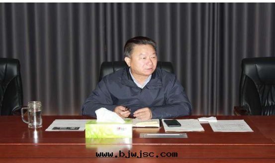 嵩陽光(guāng)電(diàn)舉行2024年(nián)終(zhōng)總(zǒng)結暨2025年(nián)工作(zuò)部(bù)署(shǔ)大(dà)会(huì)